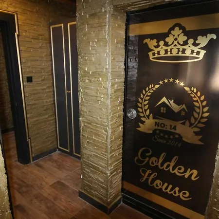 Golden House Apart *